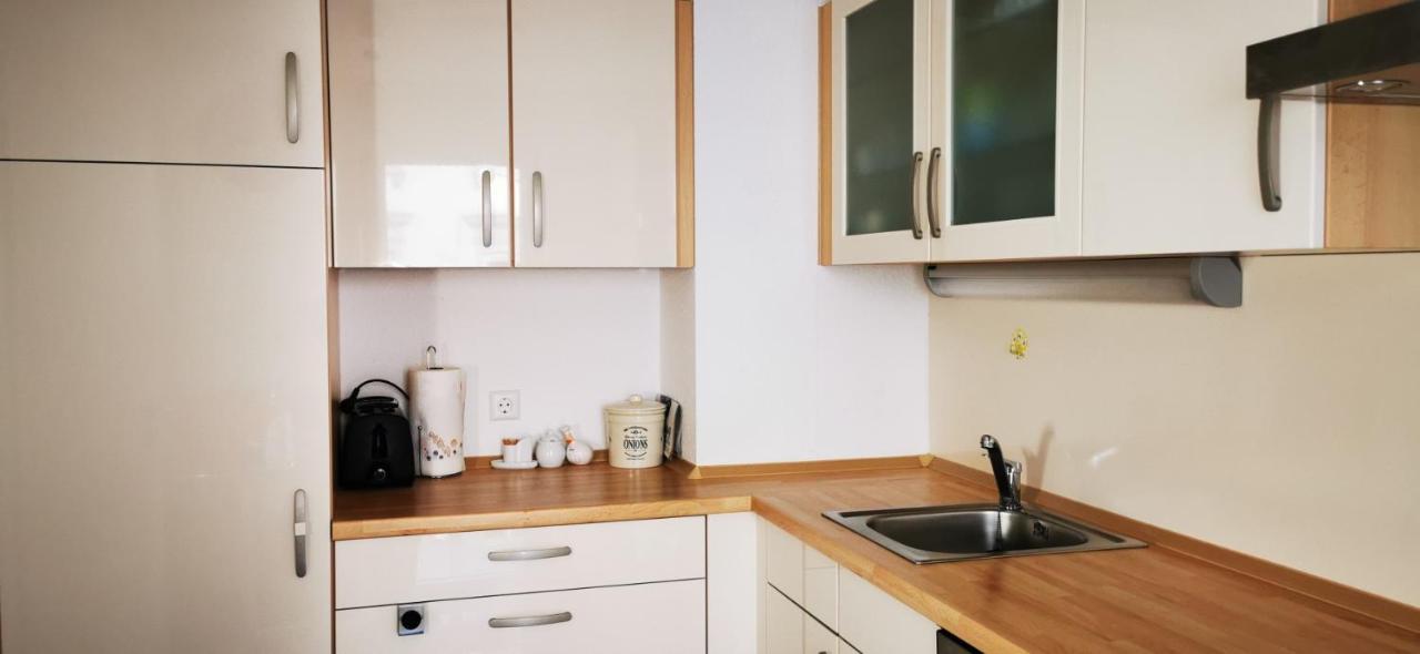 Tolle, Gemutliche, Voll Moblierte 3 Zimmer Wohnung. Баден-Баден Экстерьер фото