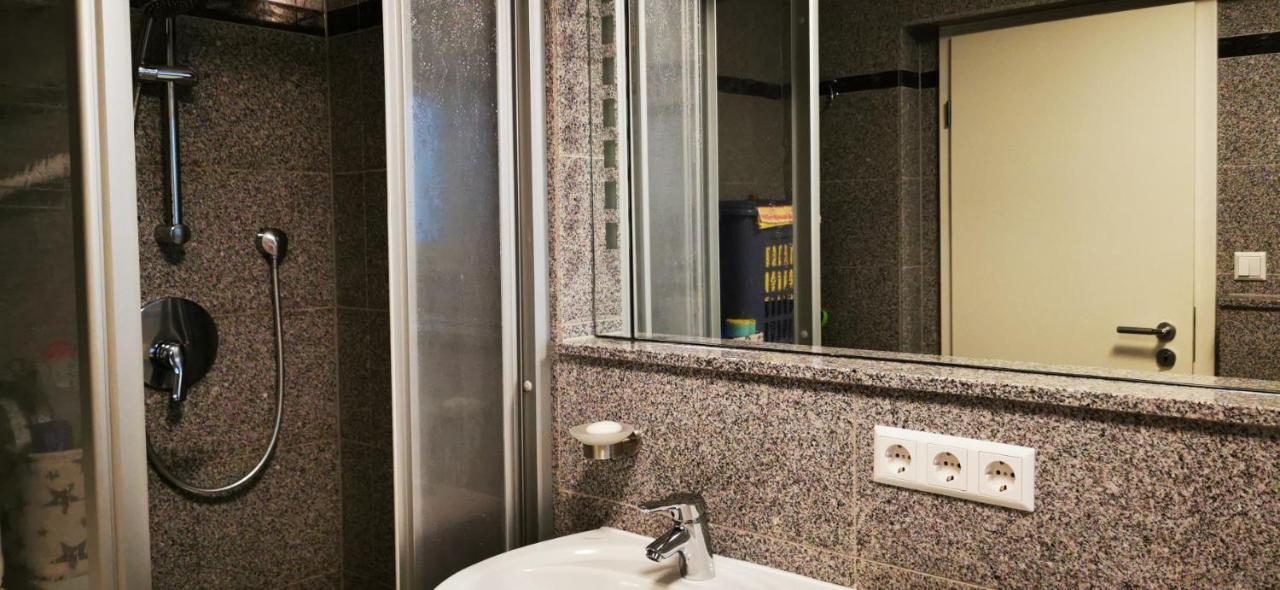 Tolle, Gemutliche, Voll Moblierte 3 Zimmer Wohnung. Баден-Баден Экстерьер фото